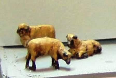 P&D Marsh: OO Gauge: Sheep - Requires Painting