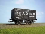 Bachmann: OO Gauge: 8 Plank Wagon With Coke Rail 'Reading Gas Company'