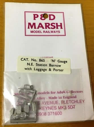 P&D Marsh: N Gauge: NE Station Barrow With Luggage And Porter