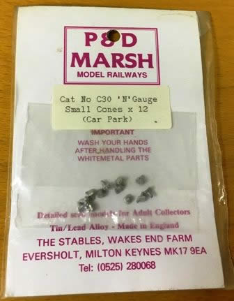 P&D Marsh: N Gauge: Pack Of Small Road/Car Park Cones