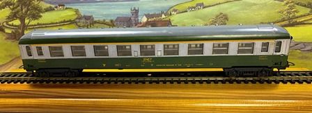 Lima: HO Gauge: SNCF Paris & Strasbourg 1st Class Passenger Coach - 51 87 370 482-6