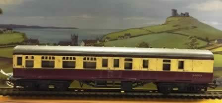 Tri-ang: OO Gauge: 9' BR Brake Composite Coach '34002'