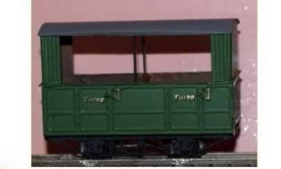 Langley: OO9 Gauge: Glyn Valley 3rd Coach Rolling Stock