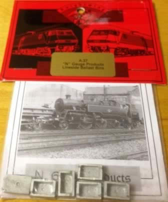 Knightwing: N Gauge: Lineside Ballast Bins