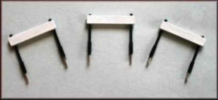 Knightwing: OO/HO Gauge: Modern Station Nameboards With Posts (Short)