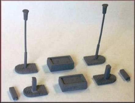 Knightwing: OO/HO Gauge: Station Approach Set B (Bollards, Lamps, Pedestrian Refuge)