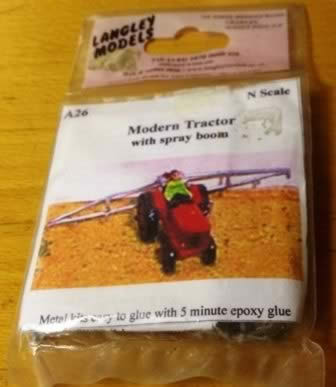 Langley: N Gauge: Modern Tractor & Spray Boom