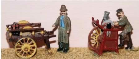 Langley: OO Gauge: Knife Grinder & Hot Chestnut Man