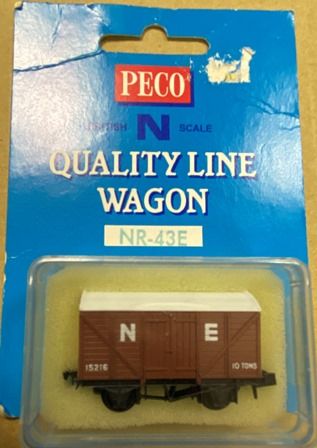 Peco: N Gauge: 10T NE Box Van