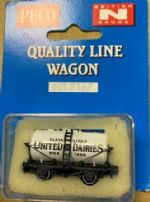 Peco: N Gauge: United Dairies Milk Tank Wagon