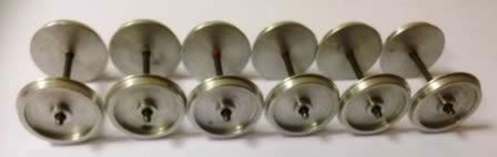 Solid Disc Finescale White Metal O Gauge Wheels with Short Axle