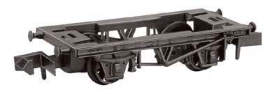 Peco: N Gauge: Rolling Stock Accessories: 9' Wheelbase Steel Type Solebars Wagon Chassis Kit