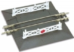 Peco: N Gauge: Setrack Straight Level Crossing, Complete With 2 Ramps & 2 Pairs Of Gates