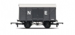 Hornby: OO Gauge: LWB Closed Van