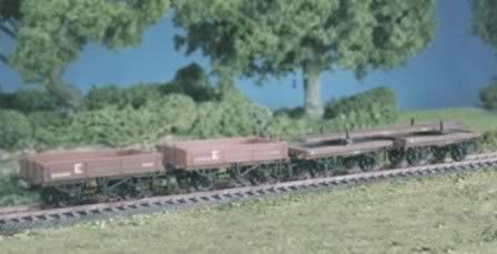 Ratio: OO Gauge: Permanent Way Set, 4 Wagons (M/W, B/B)
