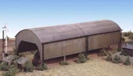 Ratio: OO/HO Gauge: Trackside Carriage Shed plastic model kit