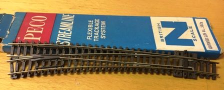Peco: N Gauge: Curved Left Hand Point