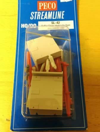 Peco: HO/OO Gauge: Buffer Stops - Hydraulic Type