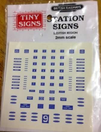 Tiny Signs: N Gauge: British Railways Station Signs Scottish Region Blue