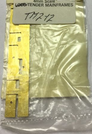 Alan Gibson: OO Gauge: 4mm LNER Standard 7'3'' x 7'3'' Tender Mainframes (Pair)