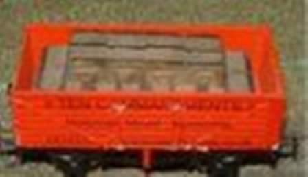 Tencommandments: OO Gauge: Load of Smaller Crates With Rope Handles (Suitable for Most Wagons, Lorries, Goods Yards, Station platforms)