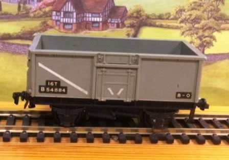 Hornby: Dublo OO Gauge: 16T Mineral Wagon 'B54884'