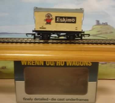 Wrenn: OO/HO Gauge: Refrigerator Van Eskimo Foods